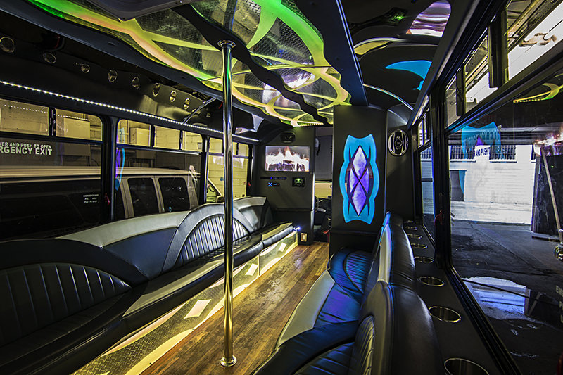 Pittsburgh PA limo bus service
